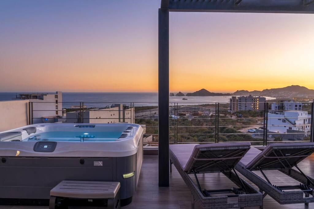 Best View Rooftop With Heated Jacuzzi Apartment Cabo San Lucas Exterior photo