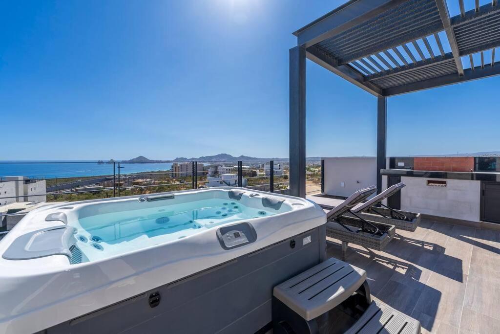 Best View Rooftop With Heated Jacuzzi Apartment Cabo San Lucas Exterior photo