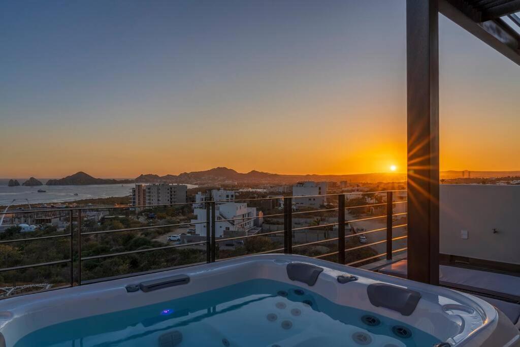 Best View Rooftop With Heated Jacuzzi Apartment Cabo San Lucas Exterior photo